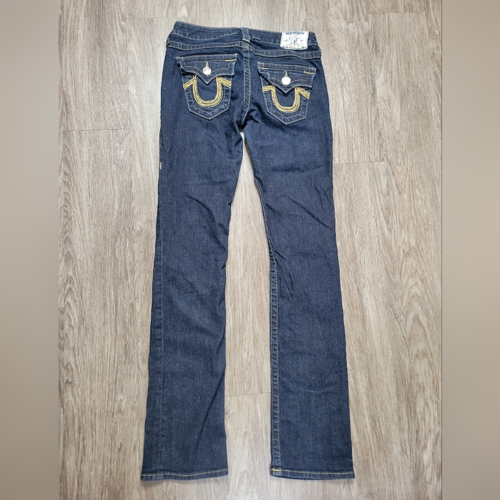 Dark Blue Women's Straight-Leg Jeans with Embroidered Back Pockets